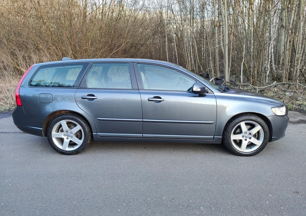 Volvo V50 cena 25900 przebieg: 256044, rok produkcji 2011 z Świętochłowice małe 497